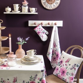 https://clayre-eef.com/279652-home_default/rbu44-oven-mitt-18x30-cm-white-purple-cotton-roses-oven-glove.jpg