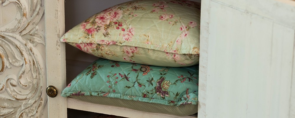 Clayre & Eef Großhändler für Schlafzimmer Textilien | B2B-Konditionen