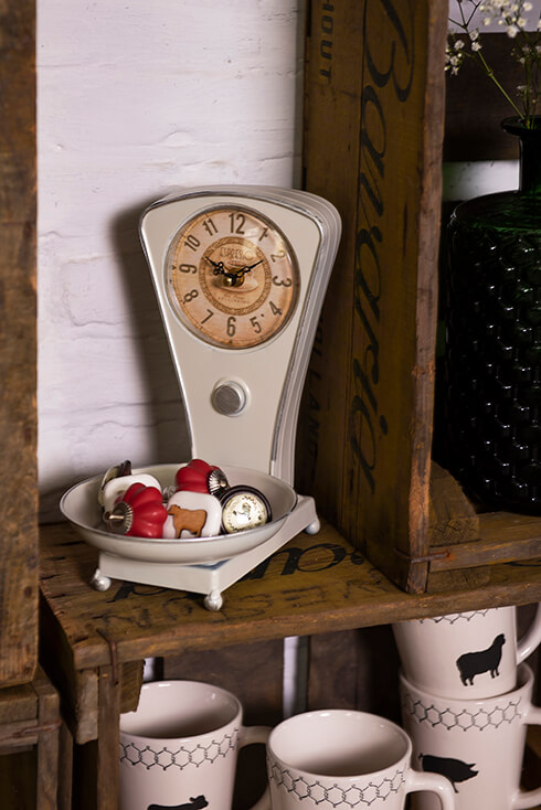 A table clock with doorknobs